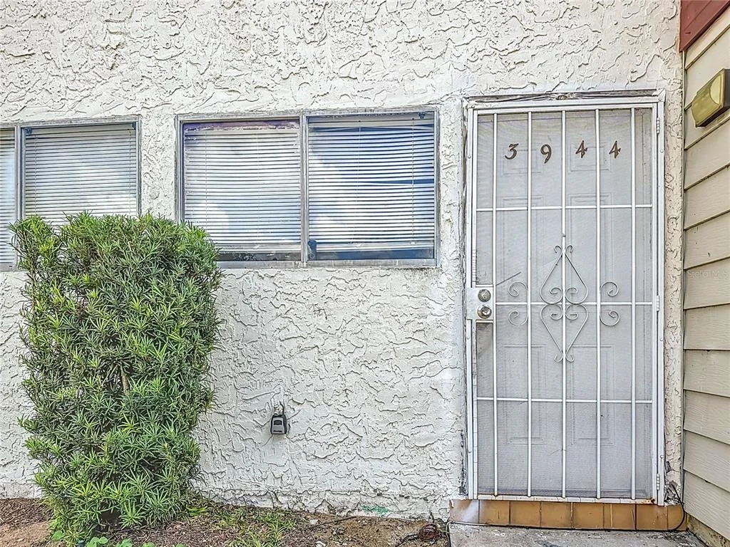 Photo of Unit A4 at 3944 CRAYRICH CIRCLE