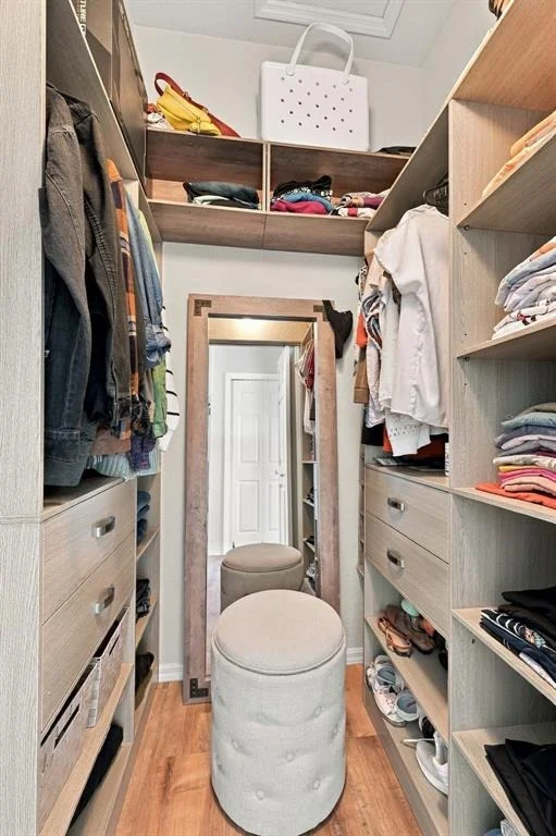 Photo of 8933 THOREAU PLACE