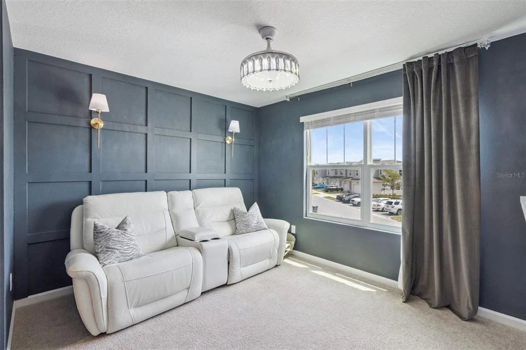 Photo of 896 SPRING PALMS LOOP