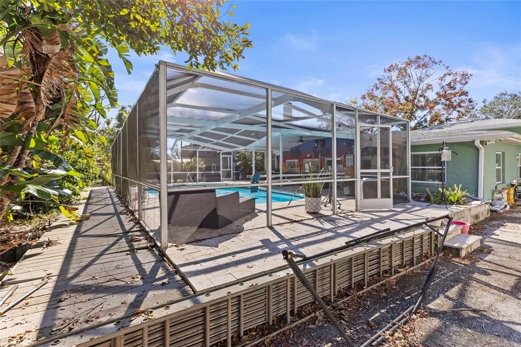 Photo of 5657 OCEANIC ROAD
