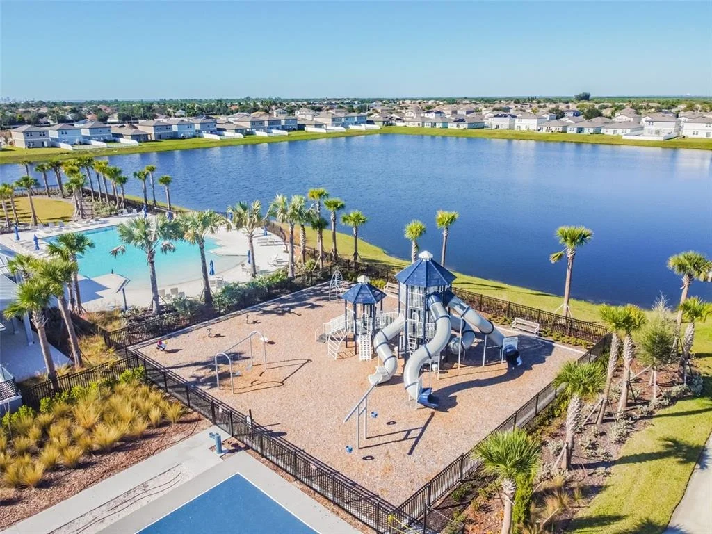 Photo of 575 OCEAN SPRAY DRIVE