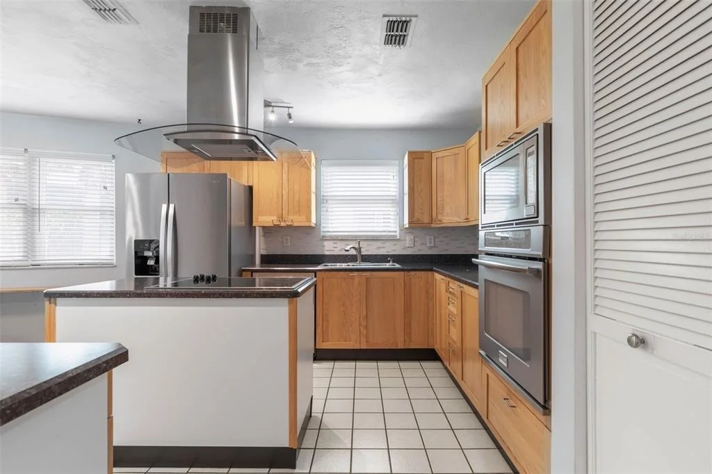 Photo of 60 KINGSLEY CIRCLE