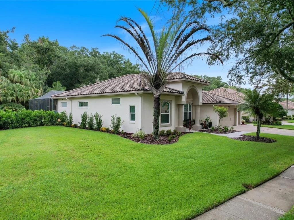 Photo of 4987 CROSS POINTE DRIVE