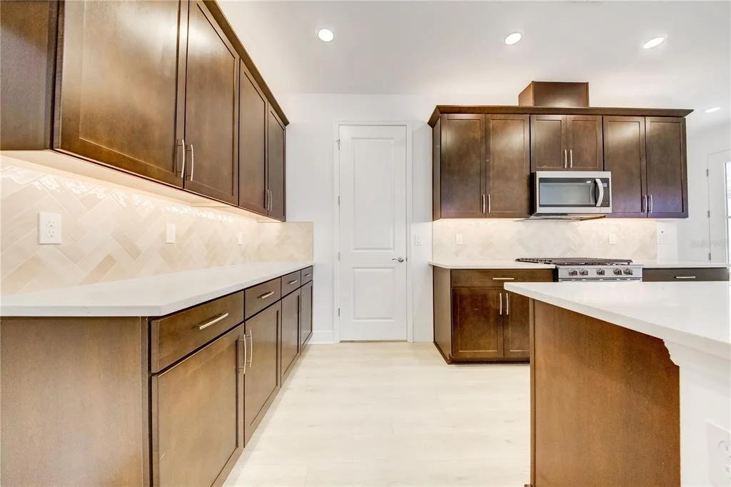 Photo of 200 EAGLESTON LANE