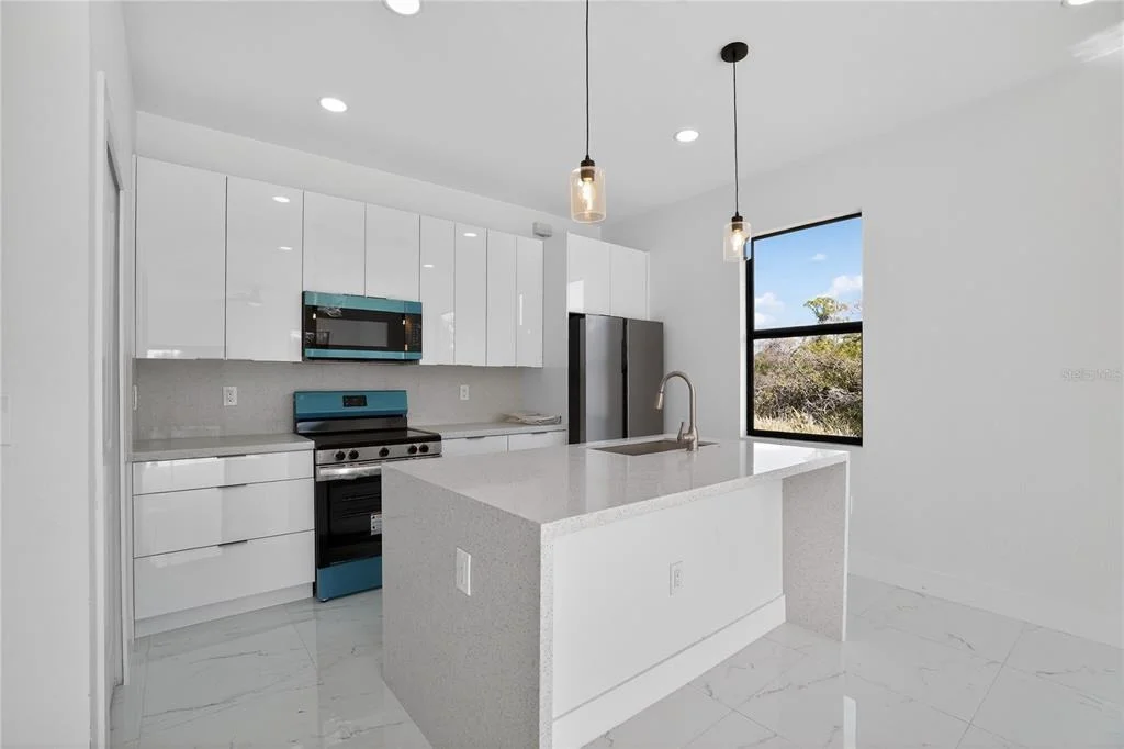 Photo of 336 SUNSET ROAD