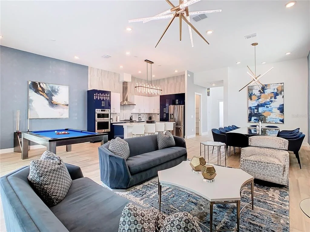 Photo of 2125 PINE OAK LOOP