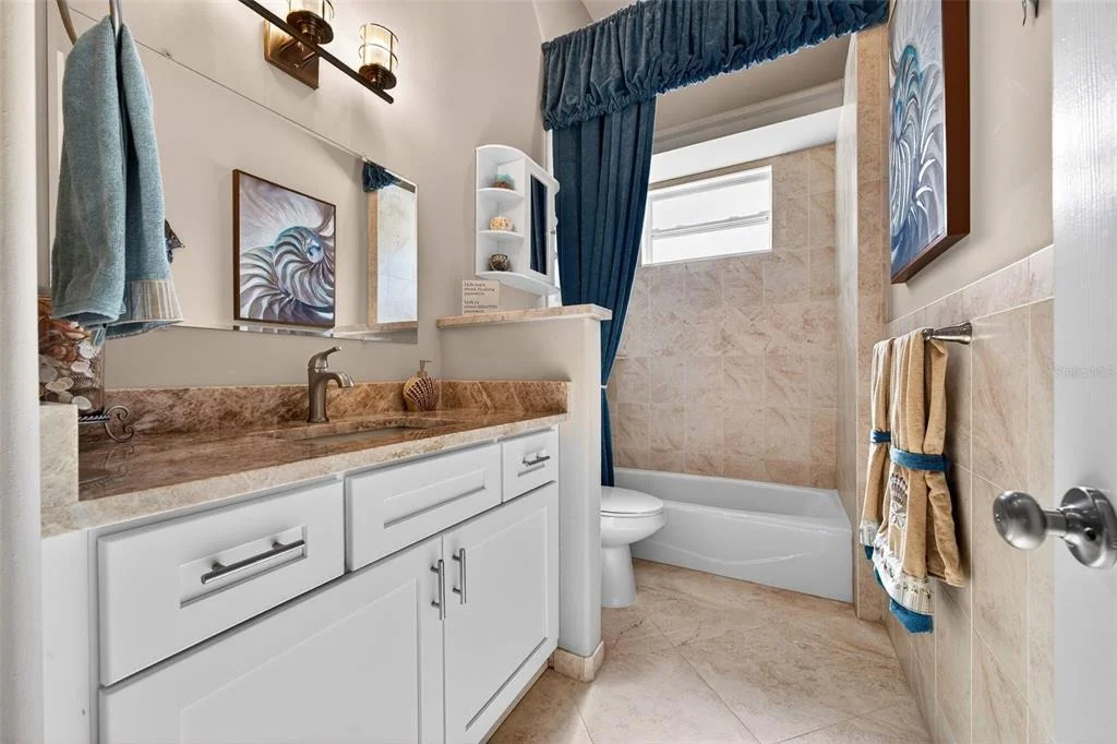 Photo of 6677 MANDARIN ROAD