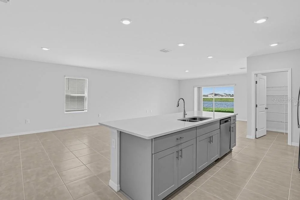 Photo of 13321 COMMONS AVENUE