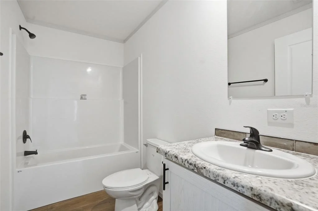 Photo of 9533 ROUND LAKE DRIVE