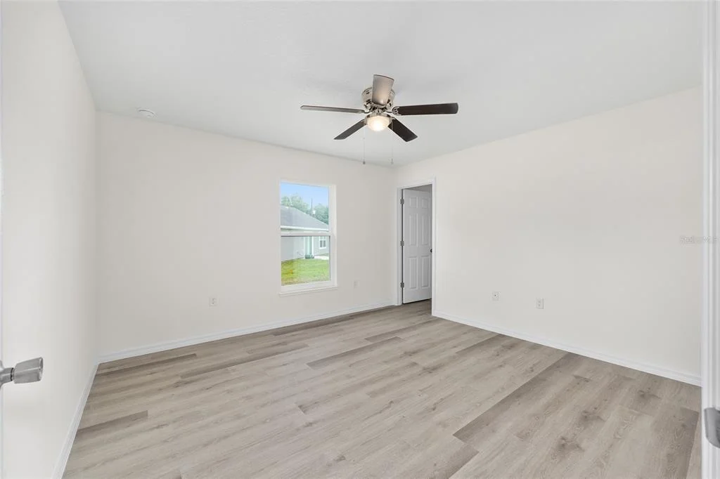 Photo of 13019 NE 7TH LOOP