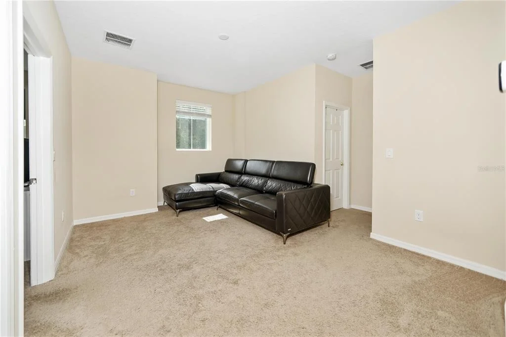 Photo of 3107 STONEGATE DRIVE