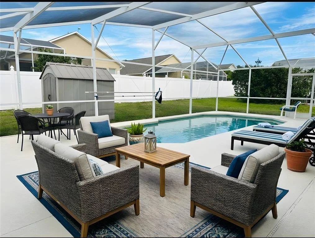 Photo of 208 SILVERTON ROAD