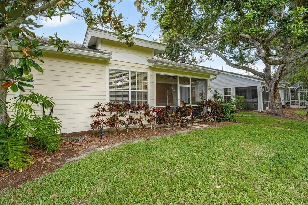 Photo of 7617 WHITEBRIDGE GLEN