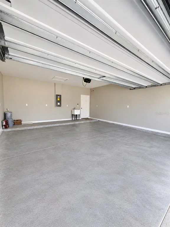Photo of 89 SIGNET CIRCLE