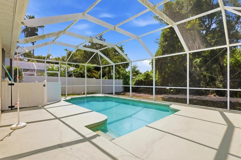 Photo of 5270 LEVI LANE