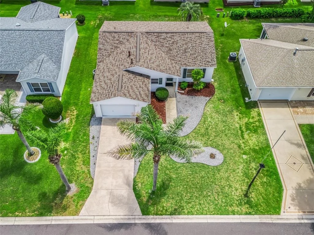 Photo of 897 LIVINGSTON LOOP
