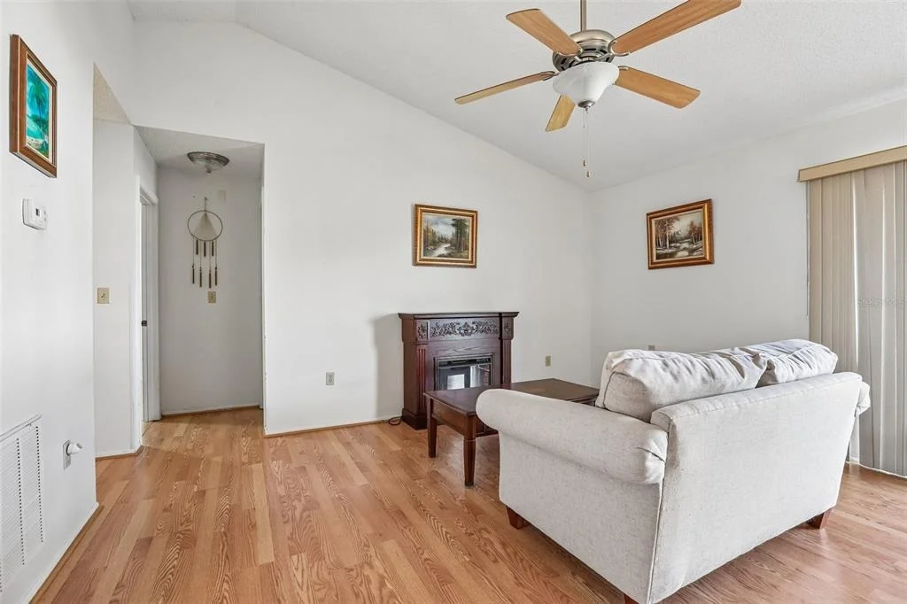 Photo of 3280 AMBASSADOR AVENUE