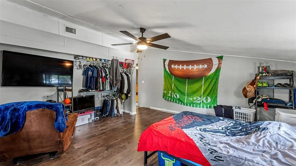 Photo of 3317 OAK MEADOWS LANE