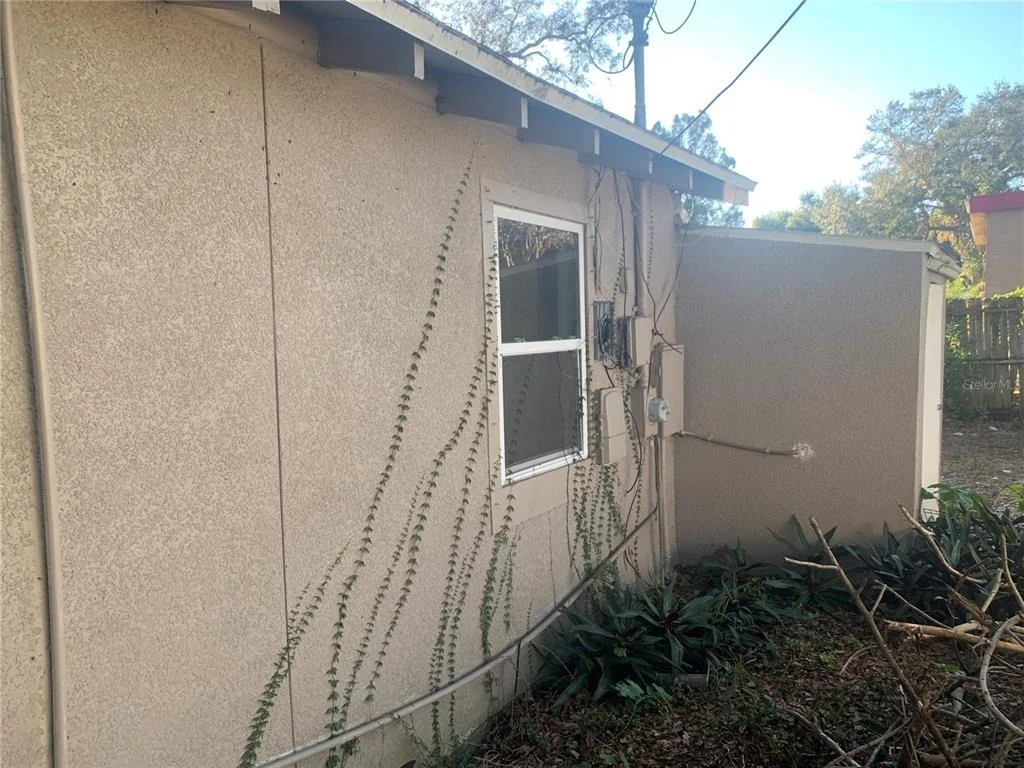 Photo of 1880 SYLVAN DRIVE