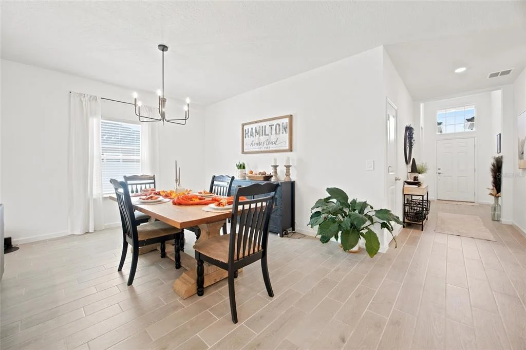 Photo of 551 NW 4TH PLACE