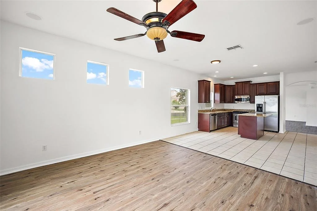 Photo of 401 GRASSY KEY WAY