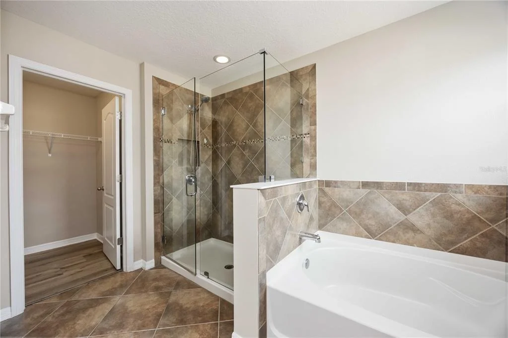 Photo of 3937 KING BRIDGE PLACE