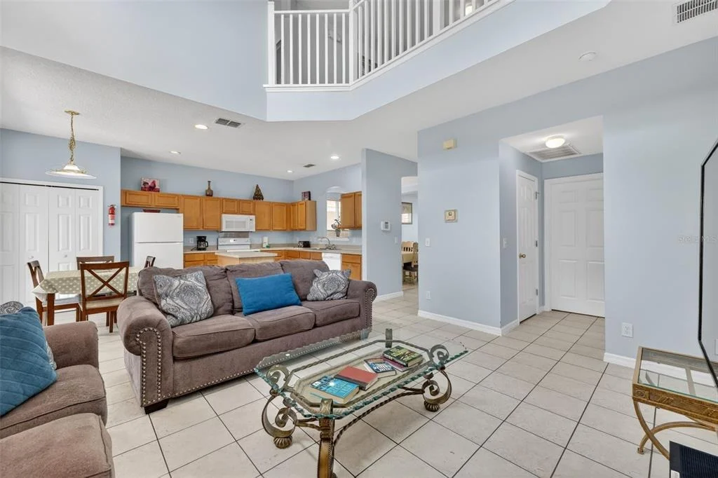 Photo of 928 SOLANA CIRCLE