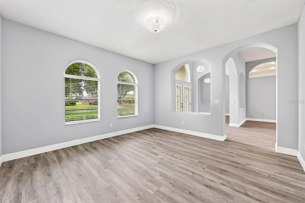 Photo of 4946 LAZY OAKS WAY