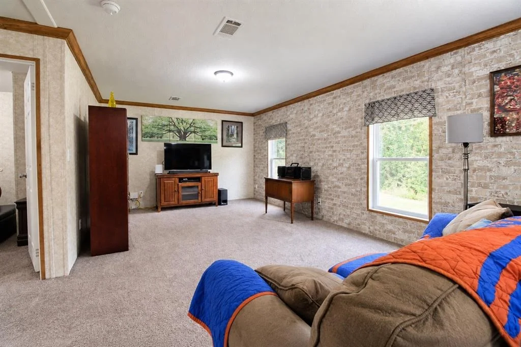 Photo of 152 PIPER DRIVE