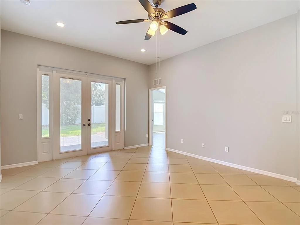 Photo of 805 LESA GLEN PLACE