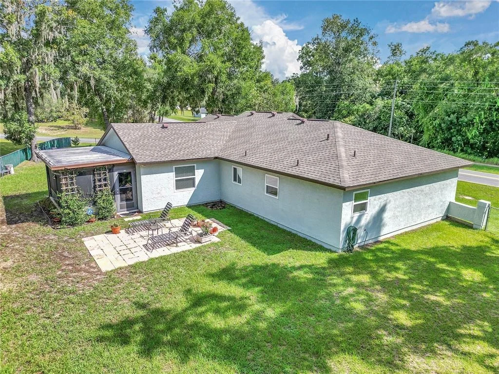Photo of 814 OAK ROAD
