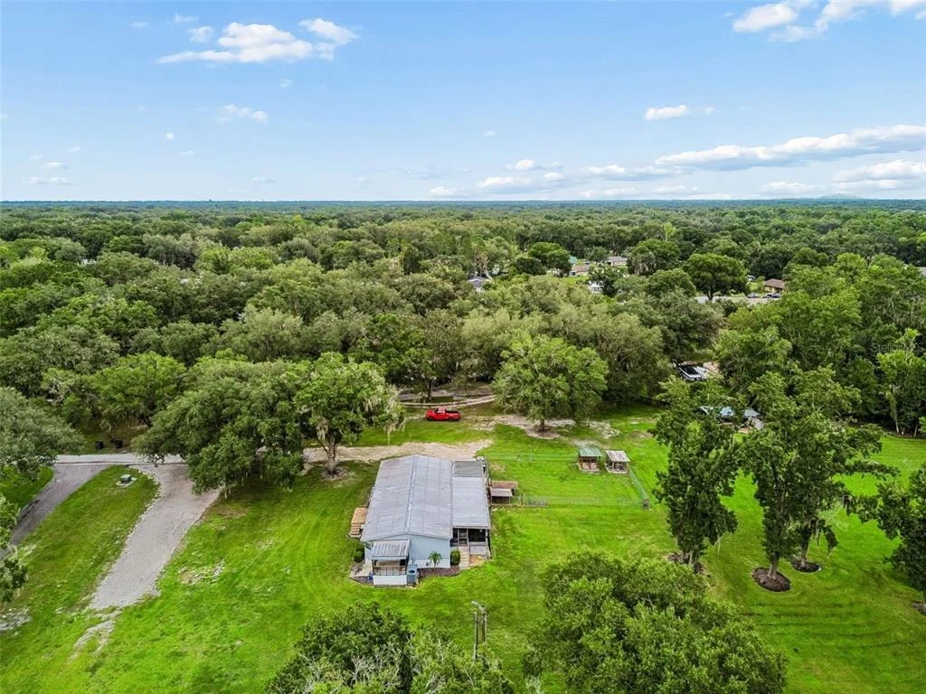 Photo of 6325 OAKVIEW LANE