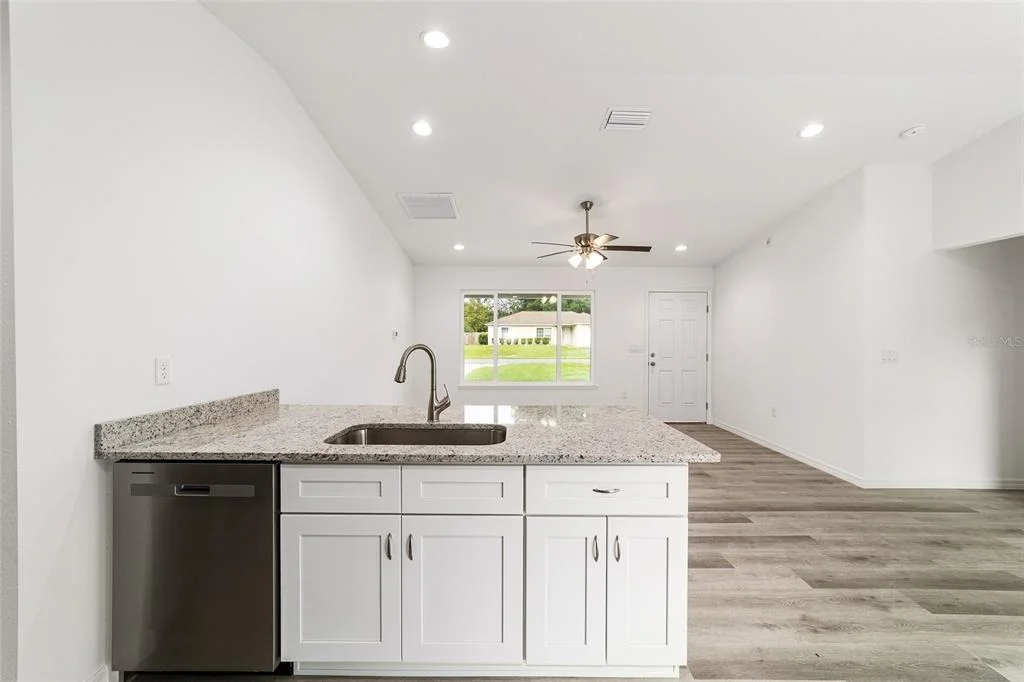Photo of 23827 SW BEAVER DRIVE