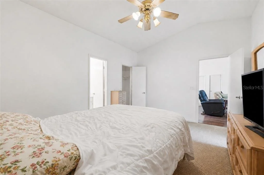 Photo of 406 SAINT ANNS DRIVE