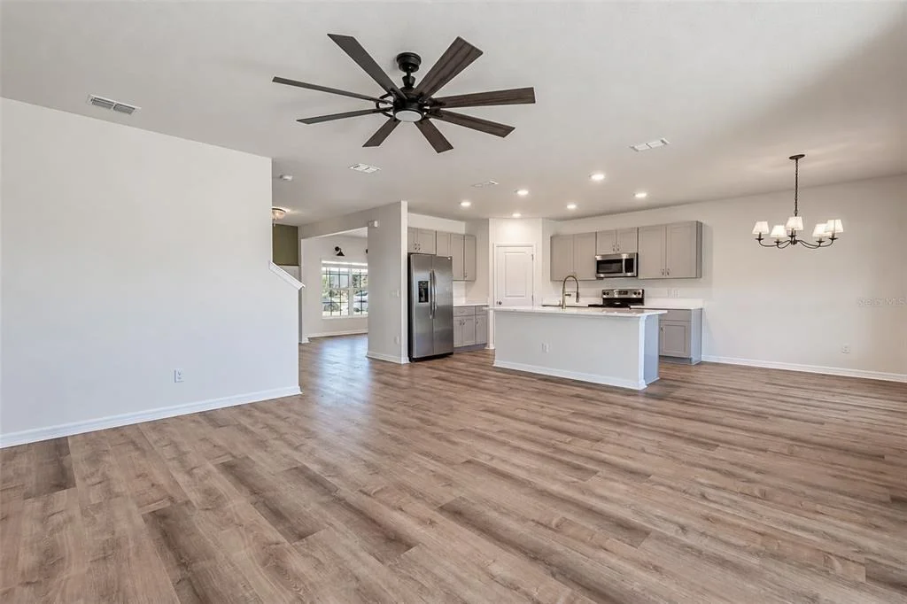 Photo of 585 BLACK EAGLE DRIVE
