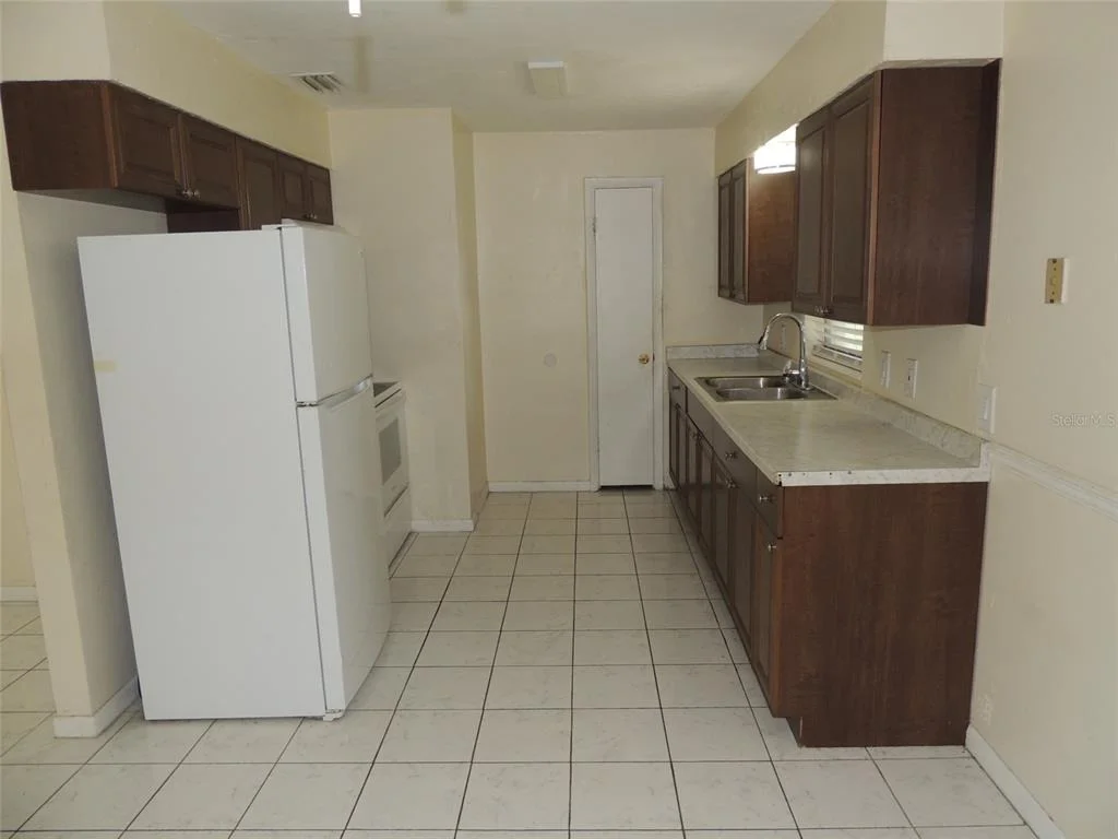 Photo of 330 SE 6TH STREET
