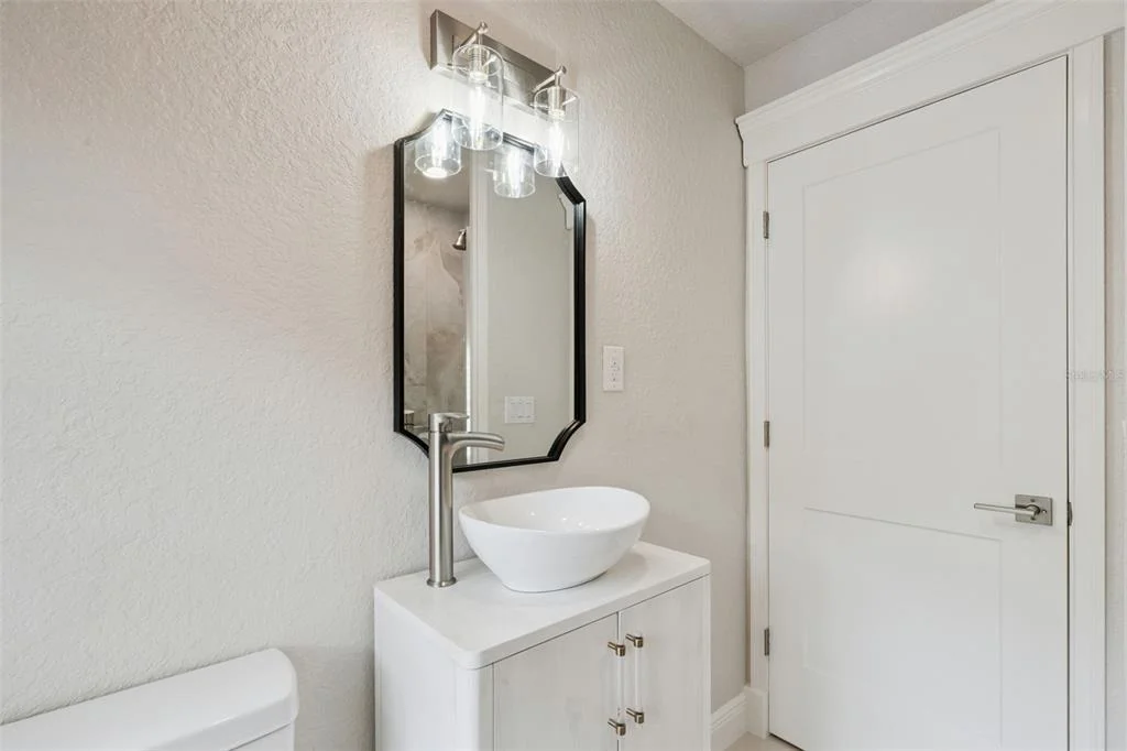 Photo of 2316 N GRIFFIN DRIVE