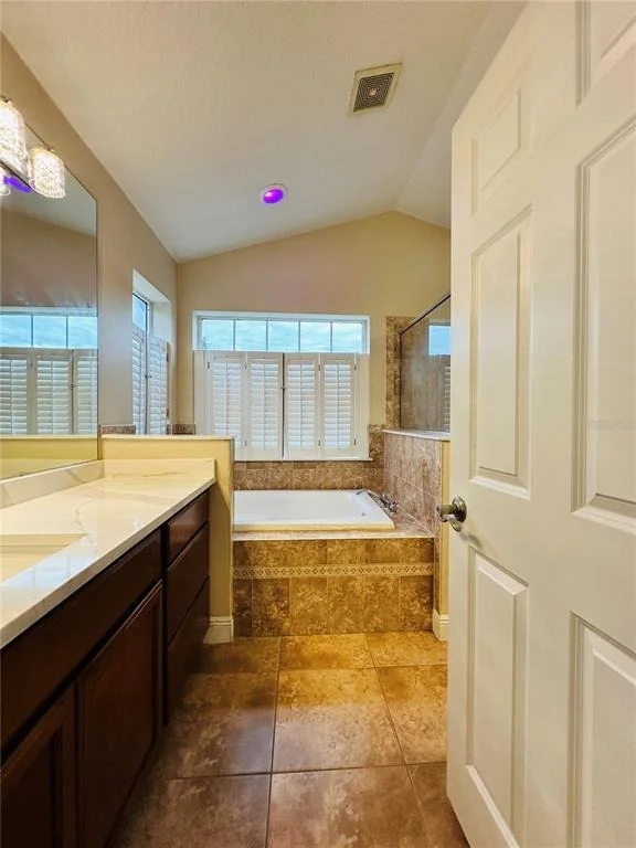 Photo of 438 PALM DRIVE