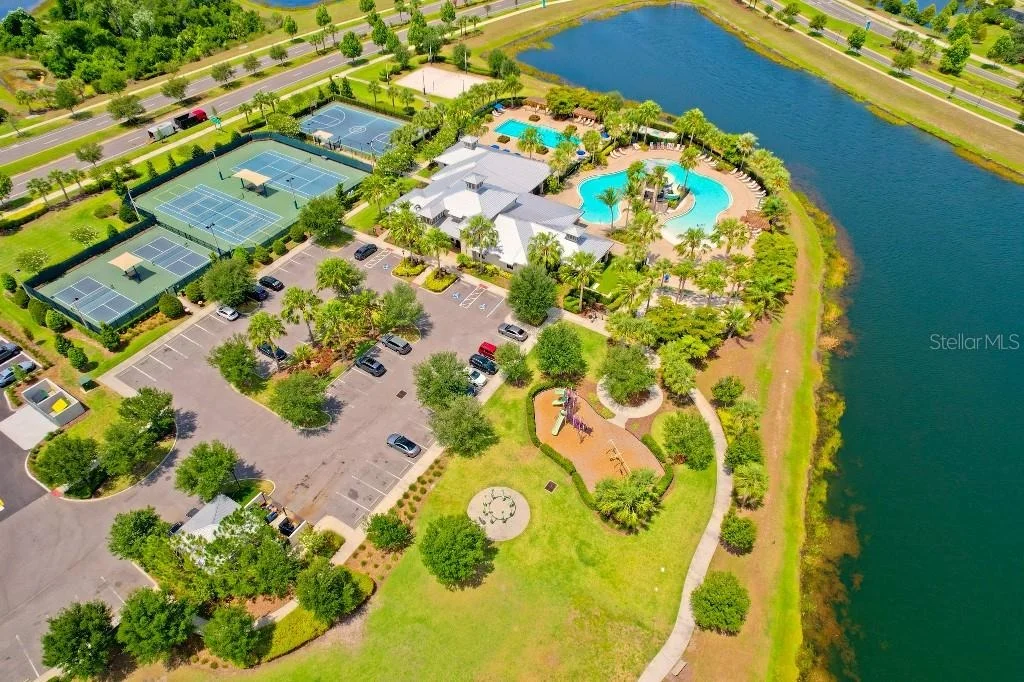 Photo of 6135 VOYAGERS PLACE