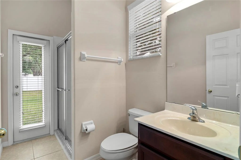 Photo of 925 BAINBRIDGE LOOP