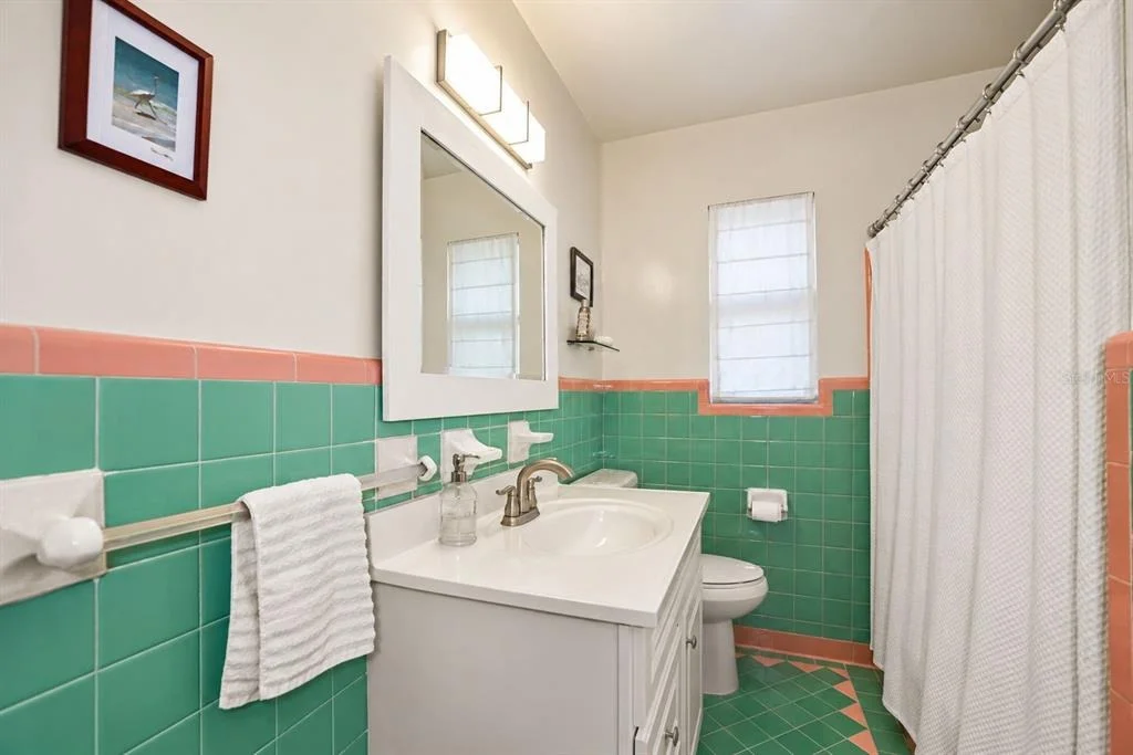 Photo of 1725 SAN MATEO DRIVE