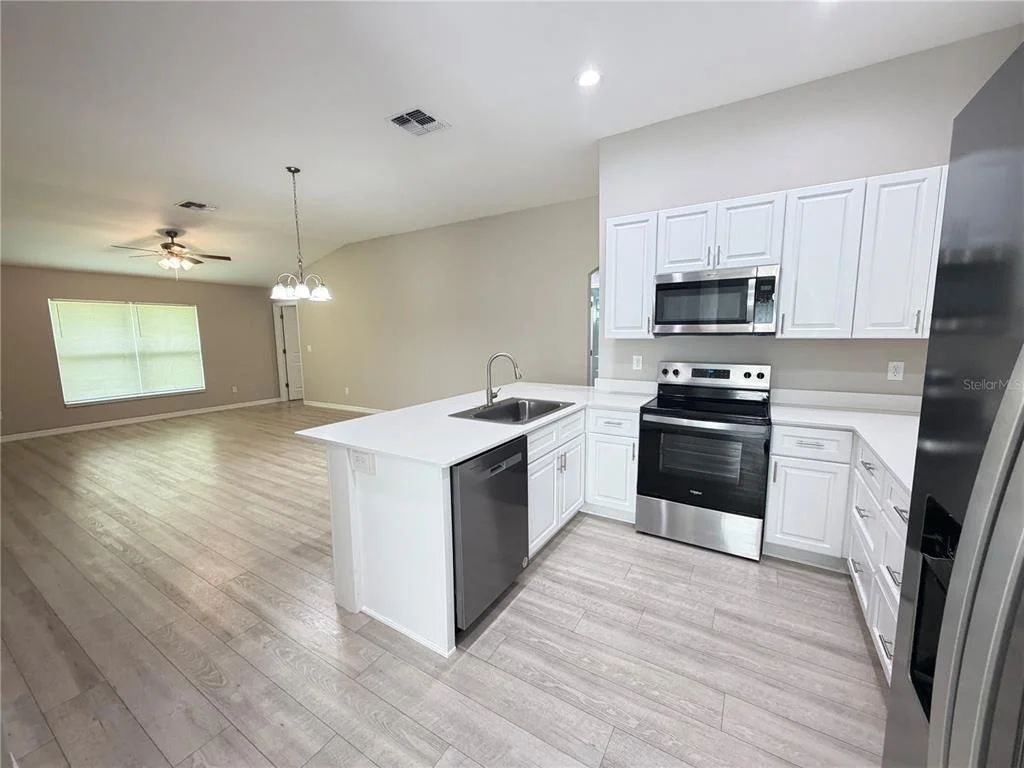 Photo of 214 LOCUST LANE