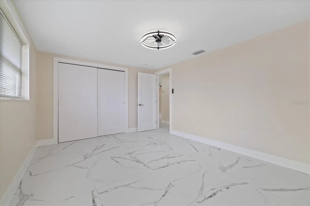 Photo of 2229 ROSELAWN DRIVE