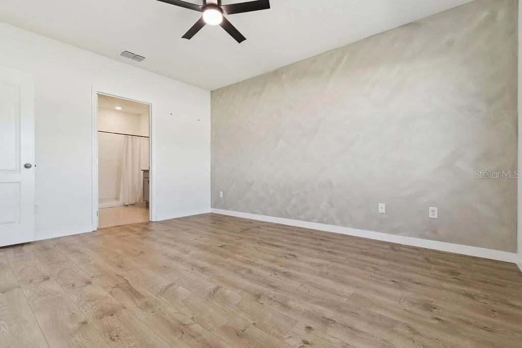 Photo of 5235 MAHOGANY DRIVE