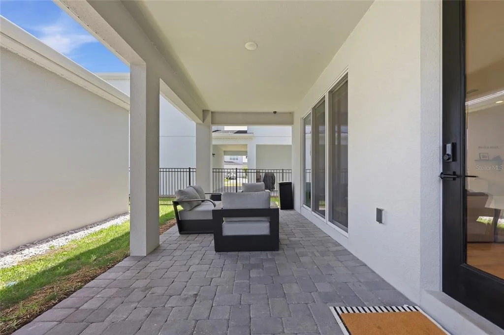 Photo of 1663 CROWNCREST DRIVE