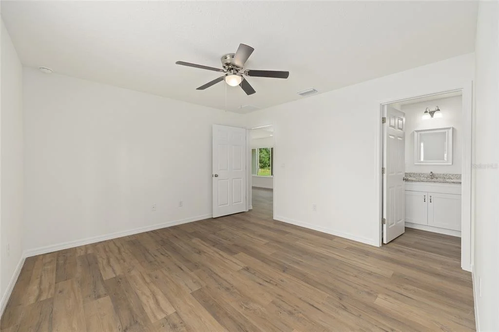 Photo of 13031 NE 7TH LOOP