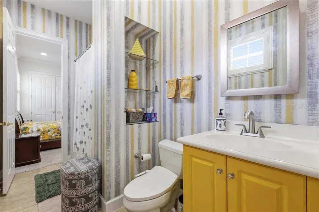 Photo of 6124 FOXFIELD COURT
