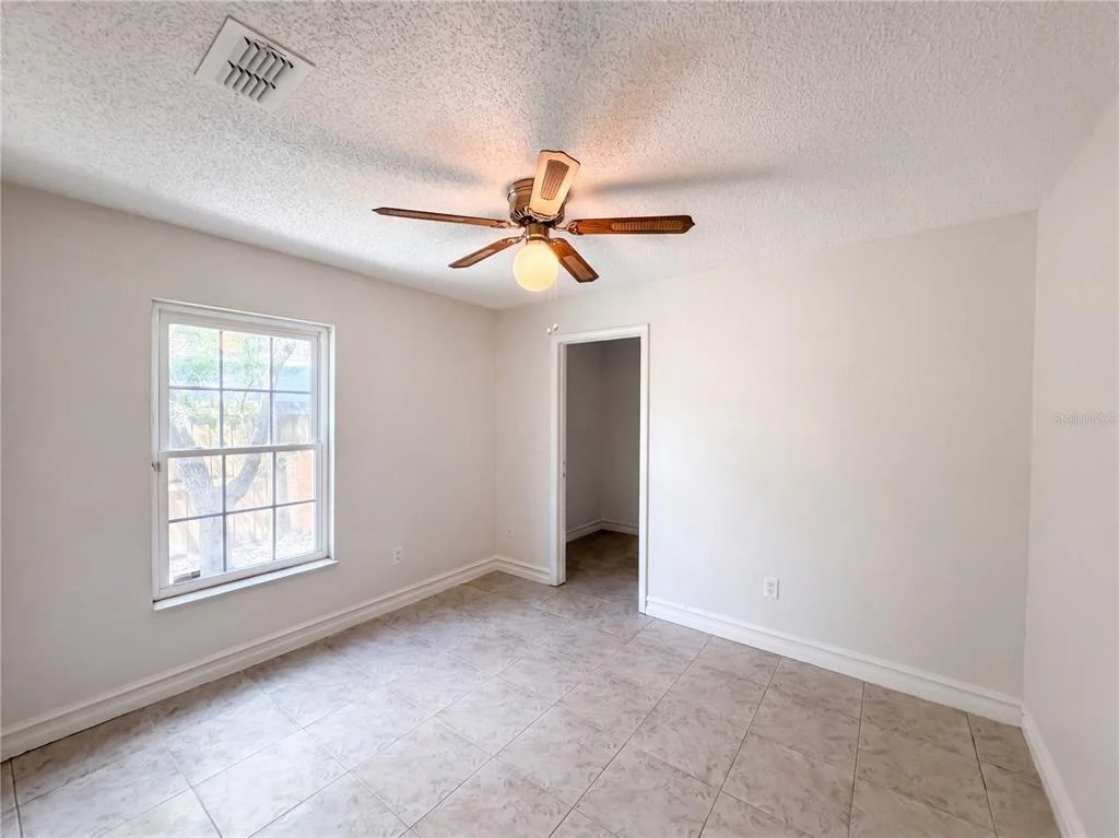 Photo of 2007 DARLINGTON OAK DRIVE