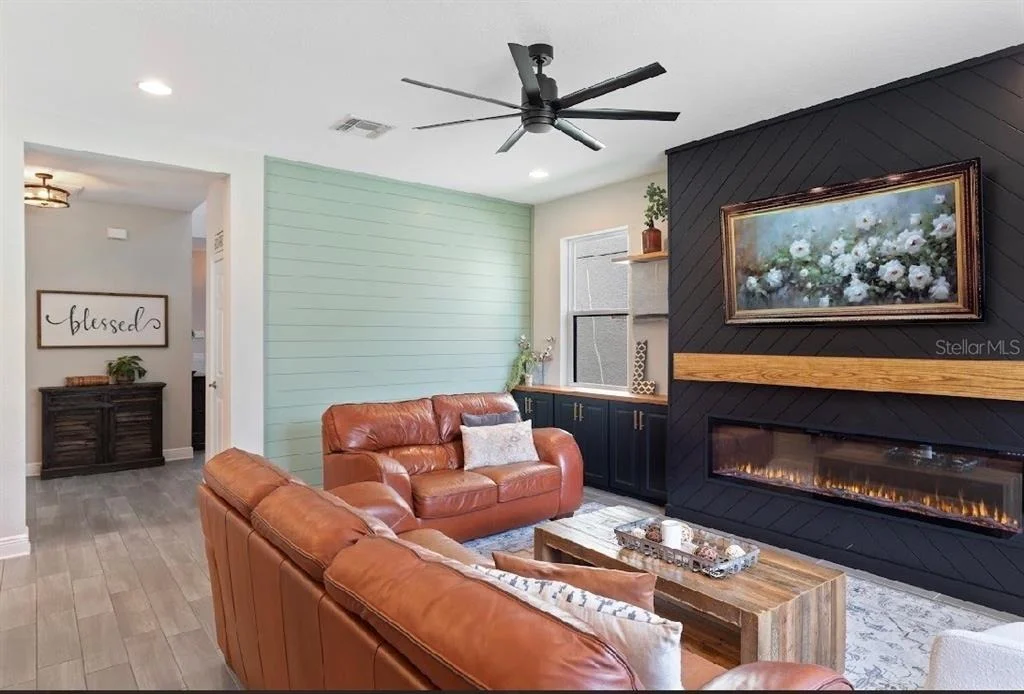 Photo of 19364 BREYNIA DRIVE