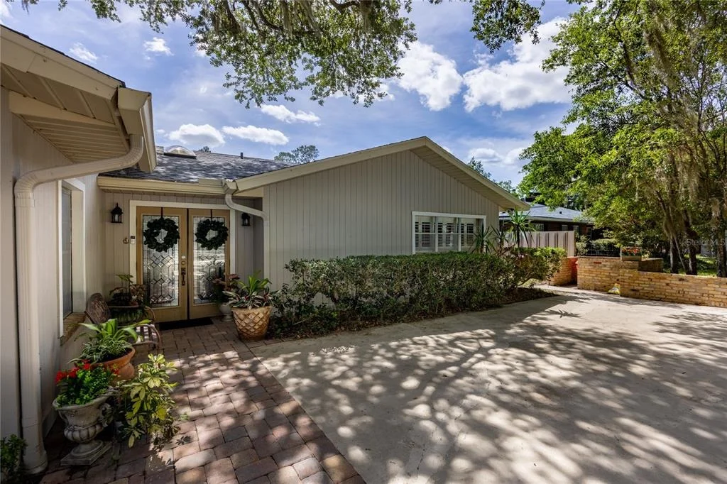 Photo of 3933 SE STATE ROAD 21
